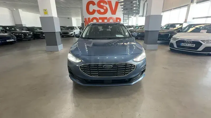 Usado Ford Focus Active X 125 CV (91 kW) 2024 Azul Familiar