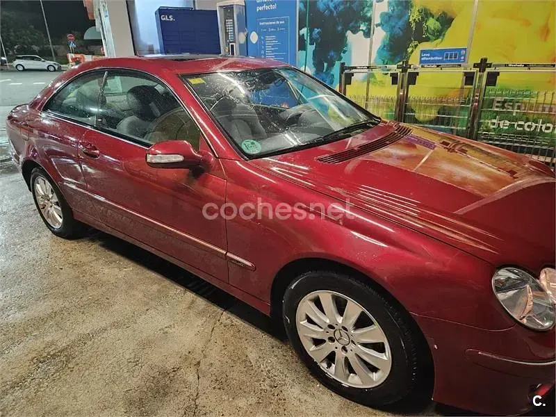 Usado Mercedes CLK200 Elegance 163 CV (119 kW) 2007 Rojo Coupe