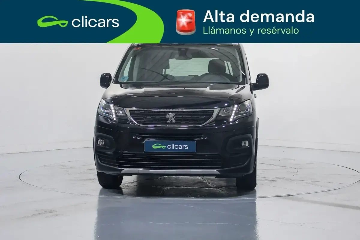 Usado Peugeot Rifter Allure 131 CV (96 kW) 2019 Negro Monovolumen