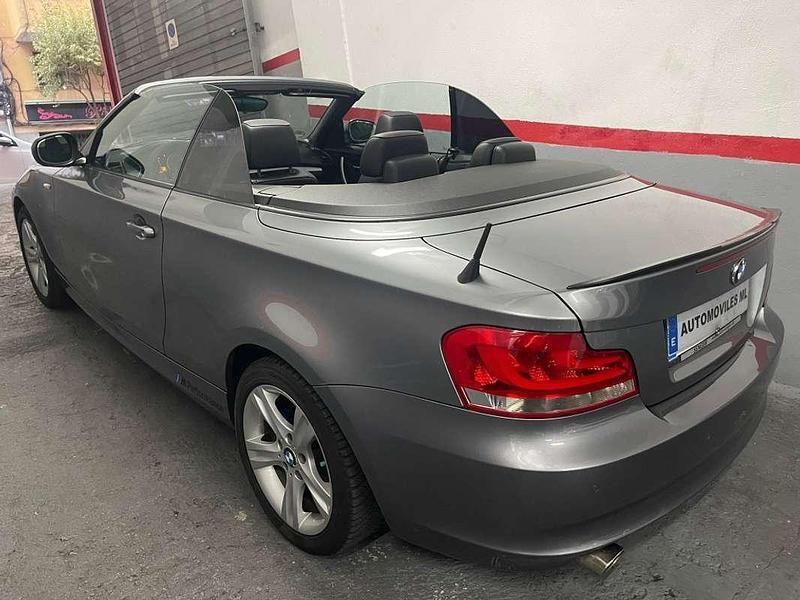 Usado BMW 118 Cabriolet M Performance 143 CV (105 kW) 2011 Gris Descapotable