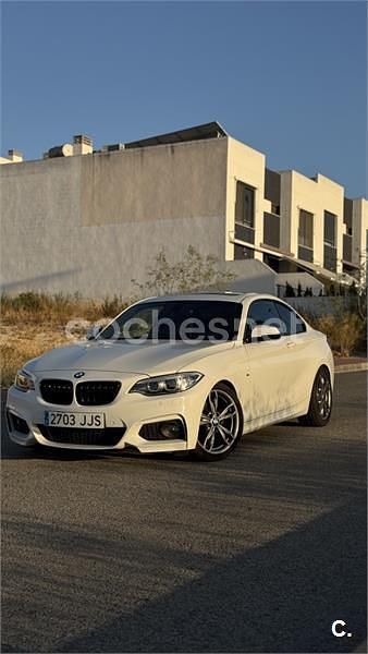 Blanco Usado 2015 BMW 220 Comfort Edition Coupe | 25.999 € - Imagen 1/4