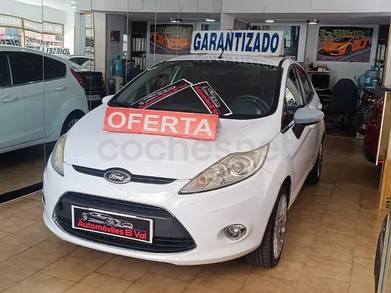 Usado Ford Fiesta Titanium 96 CV (70 kW) 2011 Blanco Berlina