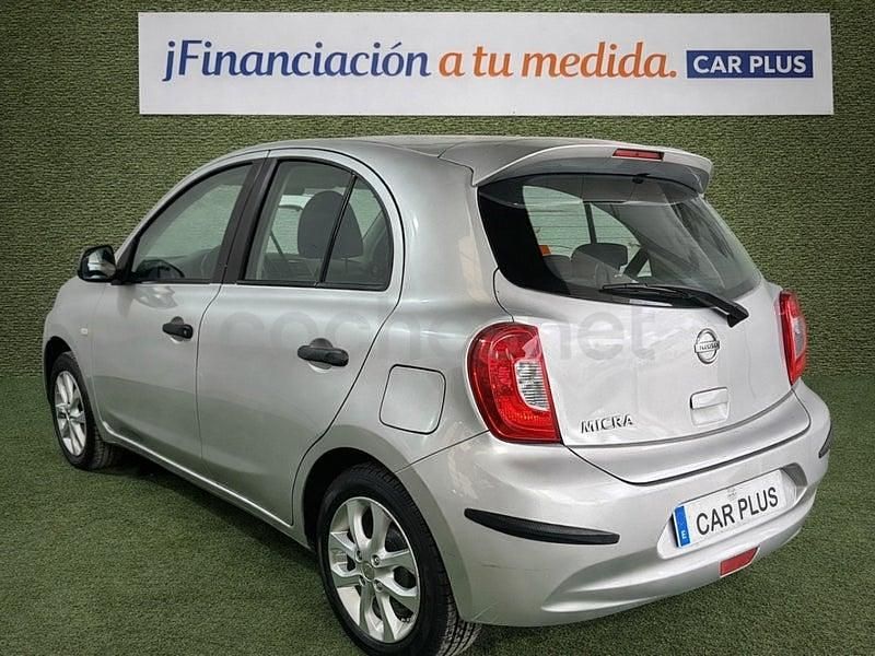 Usado Nissan Micra Acenta 80 HP (58 kW) 2015 Cinzento Citadino