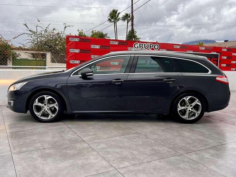 Usado Peugeot 508 SW Allure 140 CV (102 kW) 2011 Negro Familiar