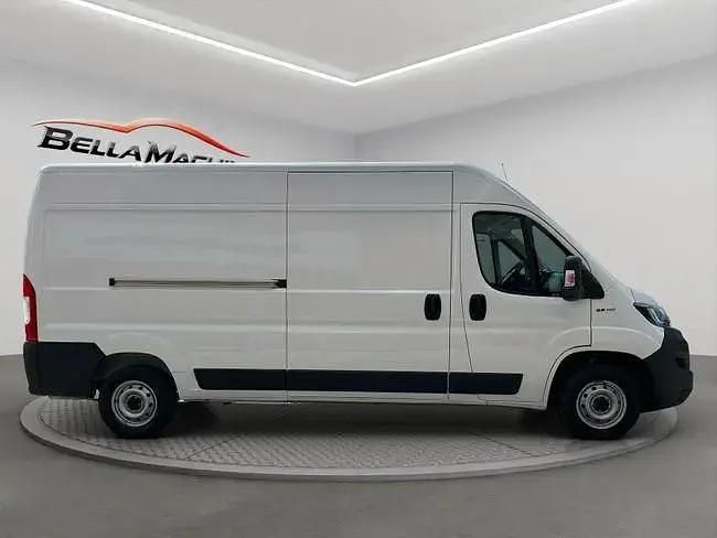 Usado Fiat Ducato 140 CV (102 kW) 2022 Blanco Van