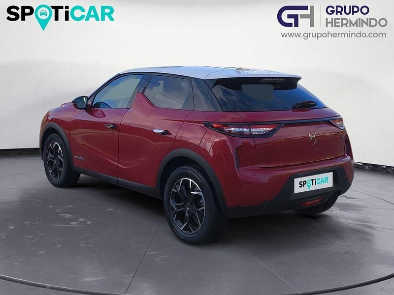 Usado DS Automobiles DS3 Crossback Connected Chic 100 CV (73 kW) 2021 Rojo SUV
