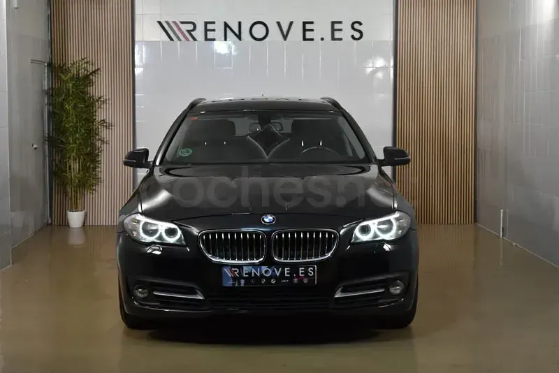 Usado BMW 520 190 CV (139 kW) 2016 Negro Familiar