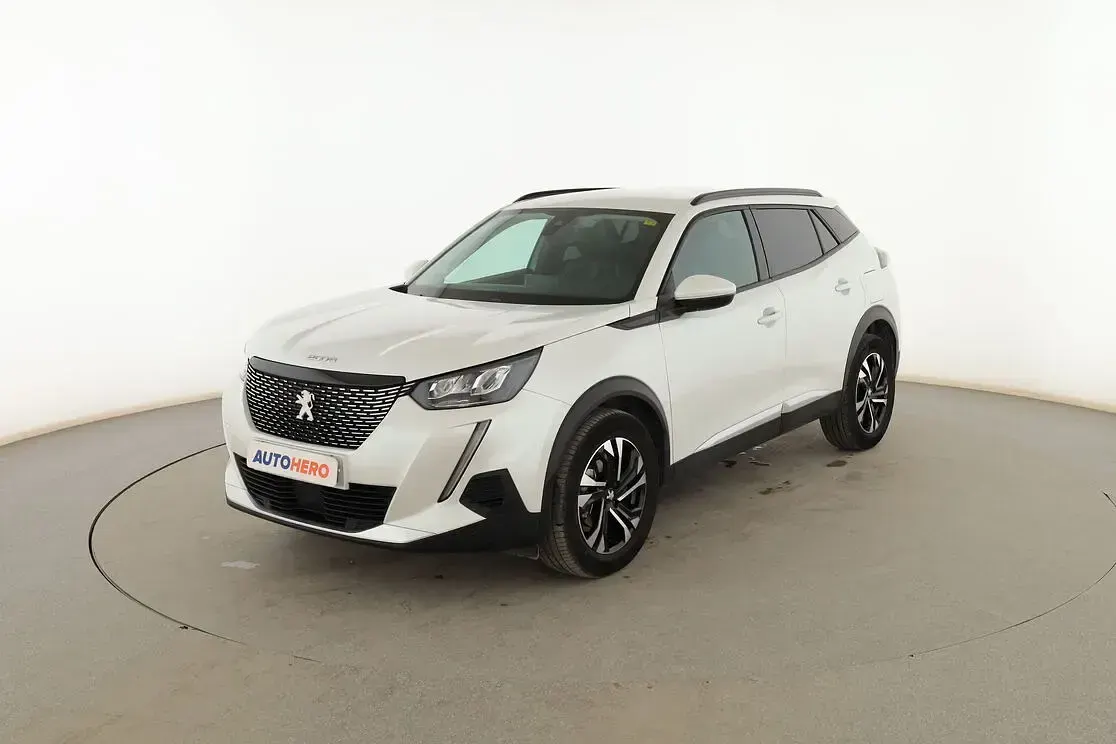 Usado Peugeot 2008 Allure 131 CV (96 kW) 2020 SUV
