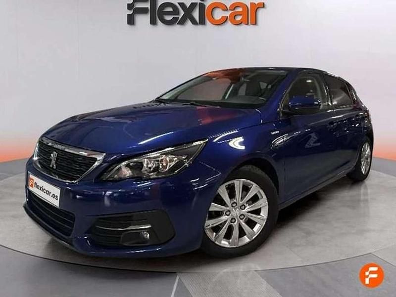Usado Peugeot 308 SW Allure 131 CV (96 kW) 2020 Azul Familiar