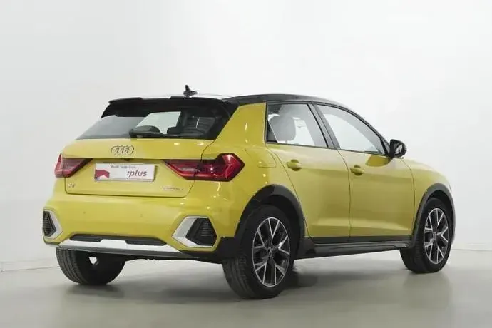 Usado Audi A1 150 CV (110 kW) 2022 SUV