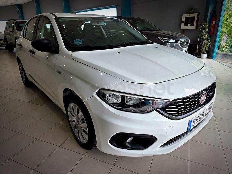 Usado Fiat Tipo Business 120 CV (88 kW) 2020 Blanco Berlina