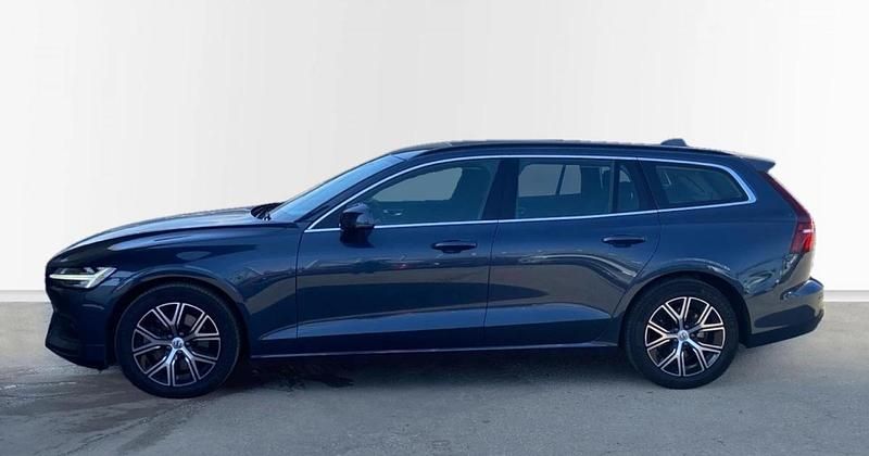 Usado Volvo V60 Core 197 CV (144 kW) 2025 Familiar