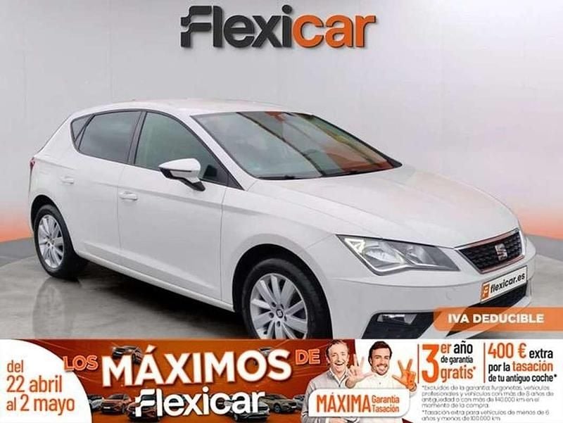 Usado Seat Leon ST Style 150 CV (110 kW) 2019 Blanco Familiar