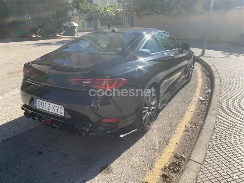 Usado Infiniti Q60 Sport Tech 405 CV (297 kW) 2019 Negro Coupe