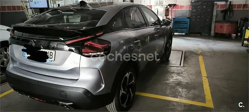 Usado Citroën C4 PureTech 130 CV (95 kW) 2024 Gris / plata SUV