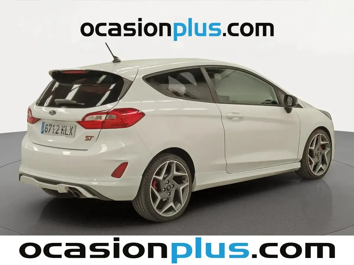 Usado Ford Fiesta ST 200 CV (147 kW) 2018 Blanco Utilitario