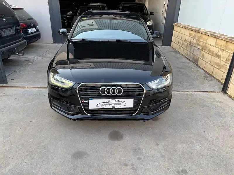Usado Audi A4 S-Line 143 CV (105 kW) 2013 Negro Berlina