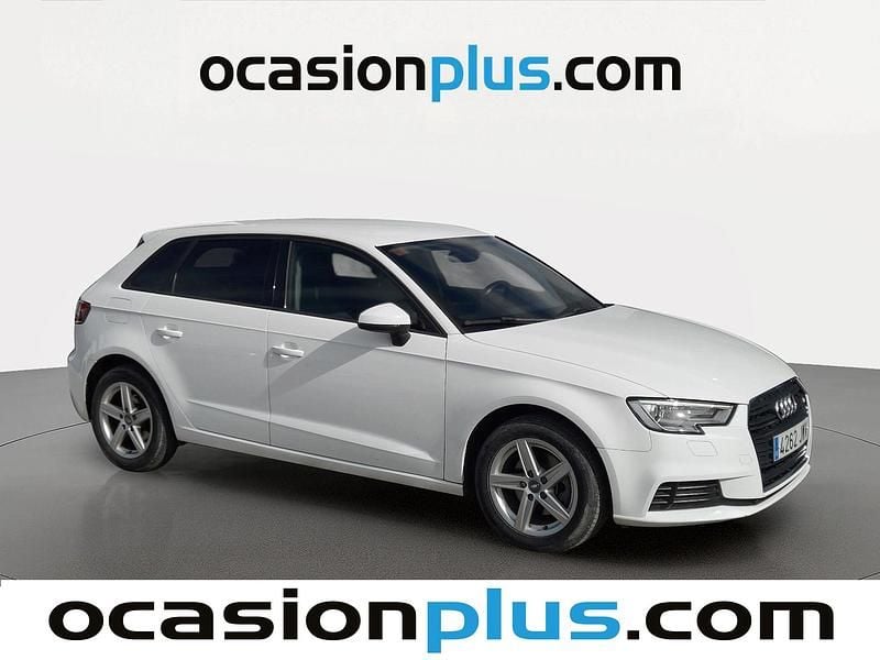 Usado Audi A3 Sportback 110 CV (80 kW) 2017 Blanco Utilitario