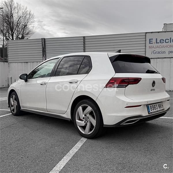 Usado VW Golf VIII GTE 245 CV (180 kW) 2020 Blanco Berlina