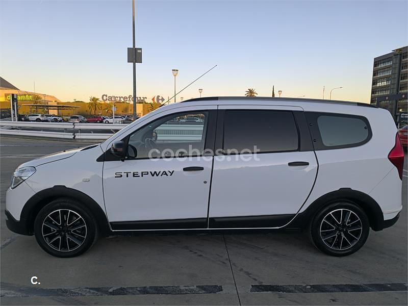 Usado Dacia Lodgy 130 CV (95 kW) 2019 Blanco Monovolumen