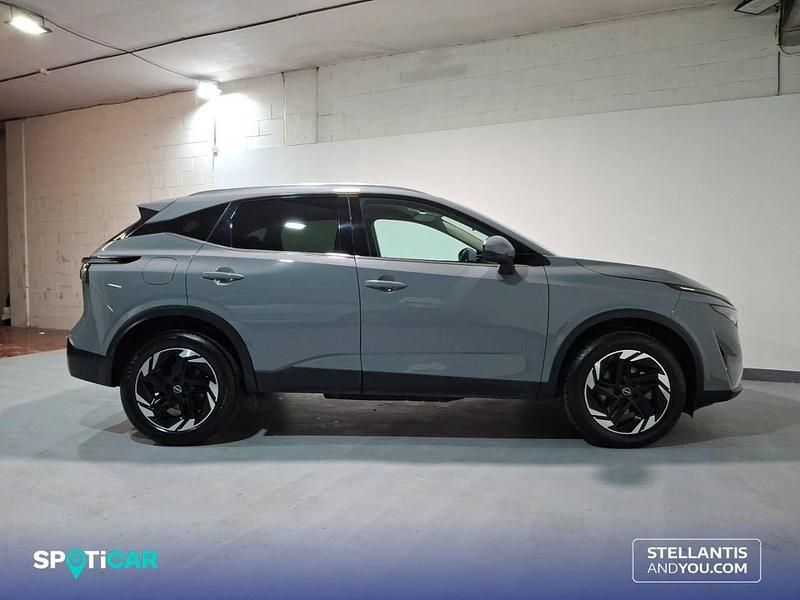 Usado Nissan Qashqai N-Connecta 158 CV (116 kW) 2025 Gris SUV