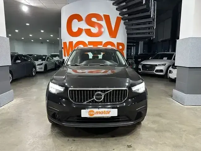 Usado Volvo XC40 Inscription 211 HP (155 kW) 2022 Preto SUV