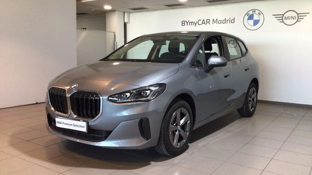 Usado 2024 BMW 218 Active Tourer Comfort Edition Monovolumen | 29.900 € - Imagen 1/4