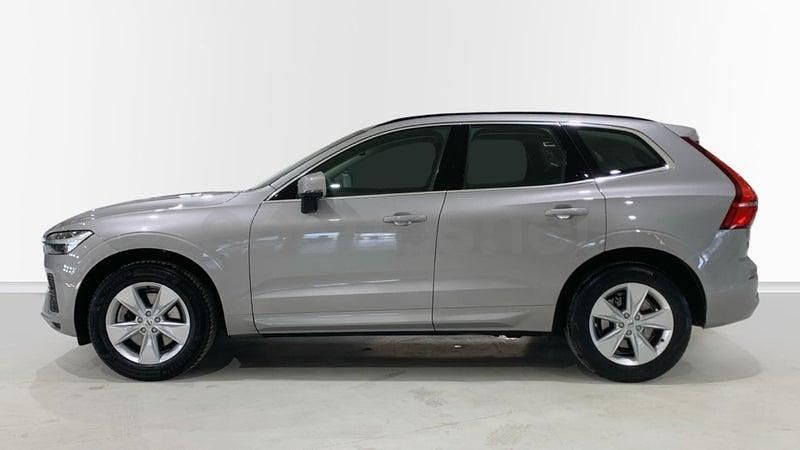 Usado Volvo XC60 Core 197 CV (144 kW) 2023 Gris / plata SUV