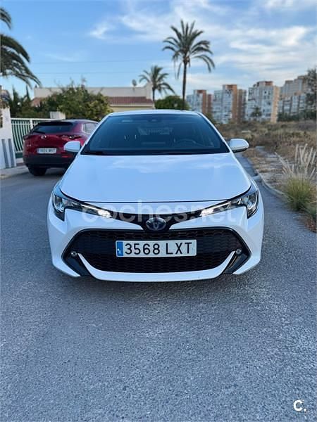 Usado Toyota Corolla Business Edition 122 CV (89 kW) 2022 Blanco Berlina