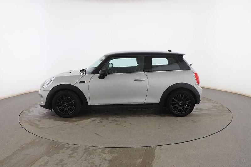 Usado Mini Cooper D 115 CV (84 kW) 2017 Gris Utilitario