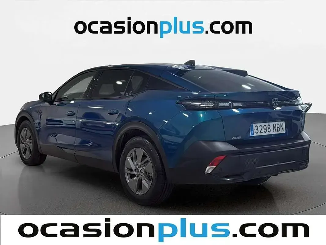 Usado Peugeot 408 Allure 145 CV (106 kW) 2025 Azul SUV