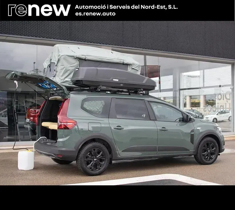 Usado Dacia Jogger Extreme 101 CV (74 kW) 2023 Gris Monovolumen