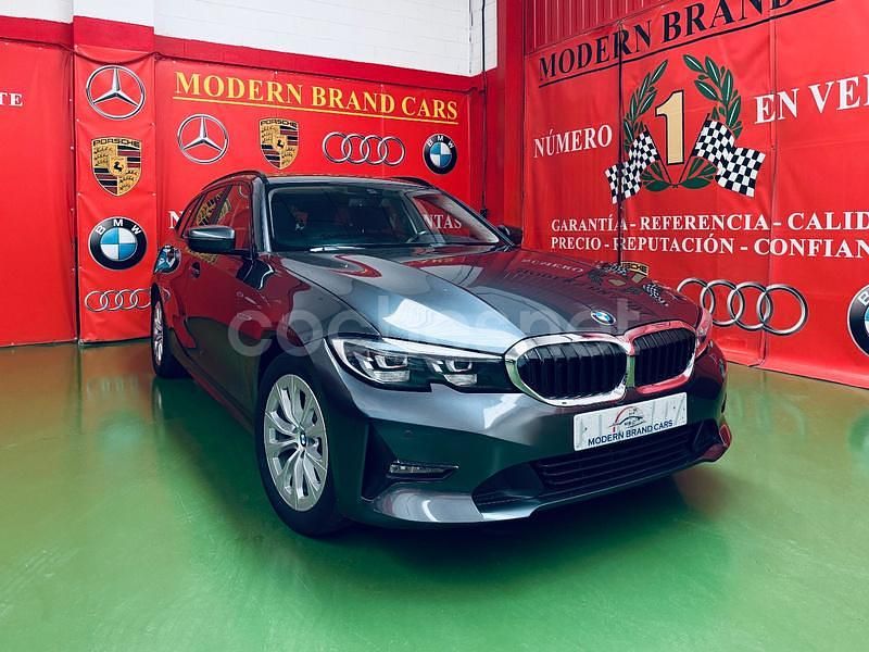 Usado BMW 318 150 CV (110 kW) 2021 Gris / plata Familiar
