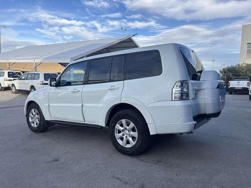 Usado Mitsubishi Montero Spirit 200 CV (147 kW) 2016 Blanco SUV