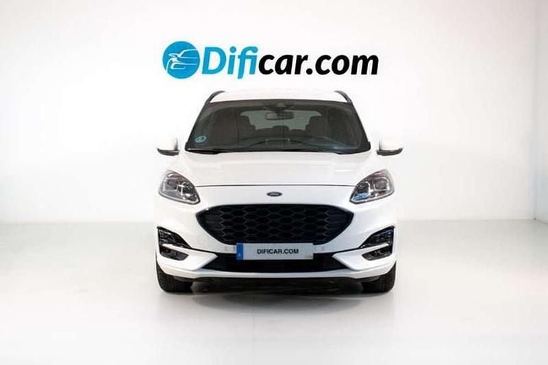 Usado Ford Kuga ST-Line 192 CV (141 kW) 2023 Blanco SUV