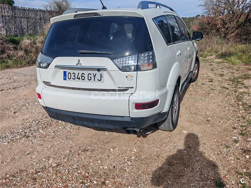 Usado Mitsubishi Outlander 156 CV (114 kW) 2010 Blanco SUV