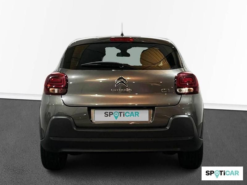 Usado Citroën C3 PureTech 100 CV (73 kW) 2024 Gris