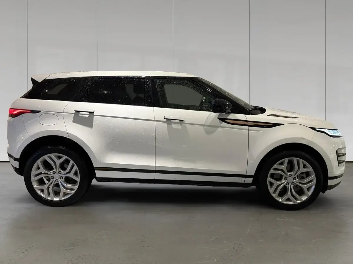 Usado Land Rover Range Rover evoque SE Dynamic 163 CV (119 kW) 2022 Fuji white SUV