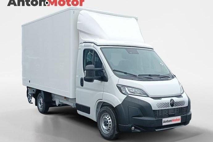 Usado Citroën Jumper 140 CV (102 kW) 2024 Monovolumen