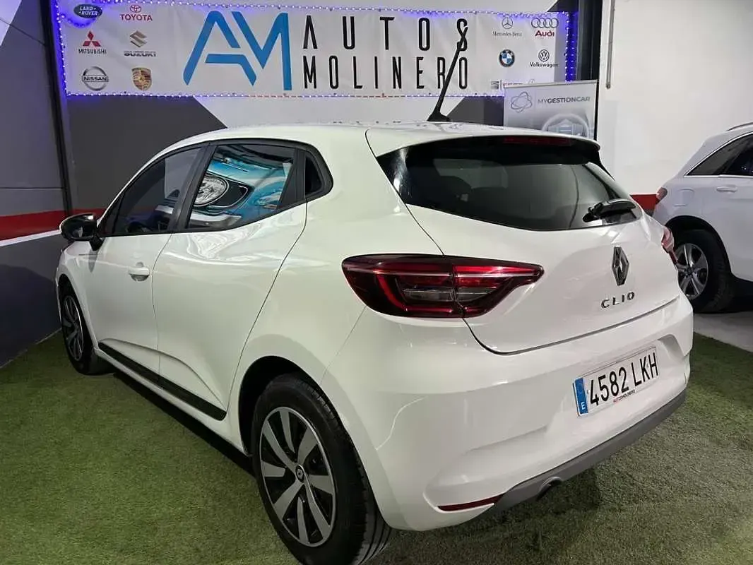Usado Renault Clio Business 86 CV (63 kW) 2020 Blanco Utilitario