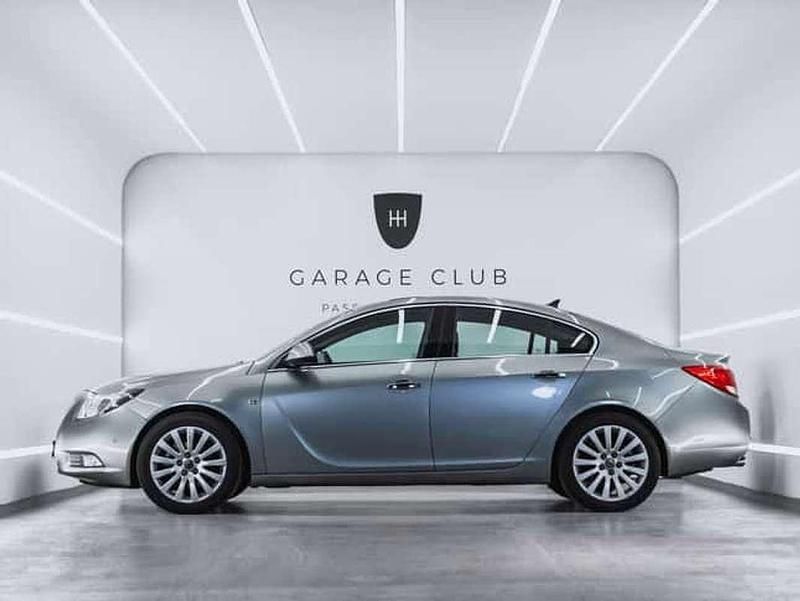 Usado Opel Insignia Cosmo 160 CV (117 kW) 2010 Berlina