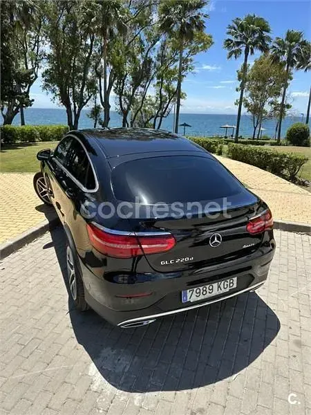 Usado Mercedes GLC220 170 CV (125 kW) 2017 Negro Coupe