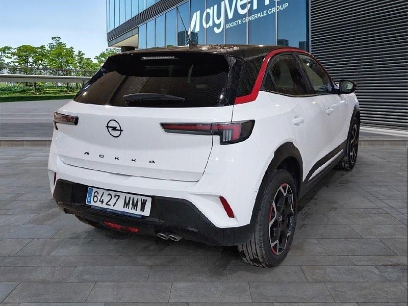 Usado Opel Mokka 136 CV (100 kW) 2024 Blanco SUV