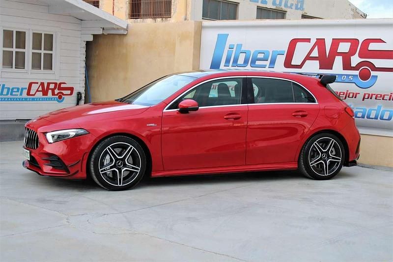 Usado Mercedes A35 AMG AMG 306 CV (225 kW) 2019 Rojo Utilitario