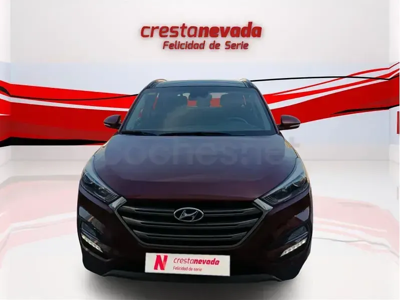 Usado Hyundai Tucson 115 CV (84 kW) 2016 Granate SUV
