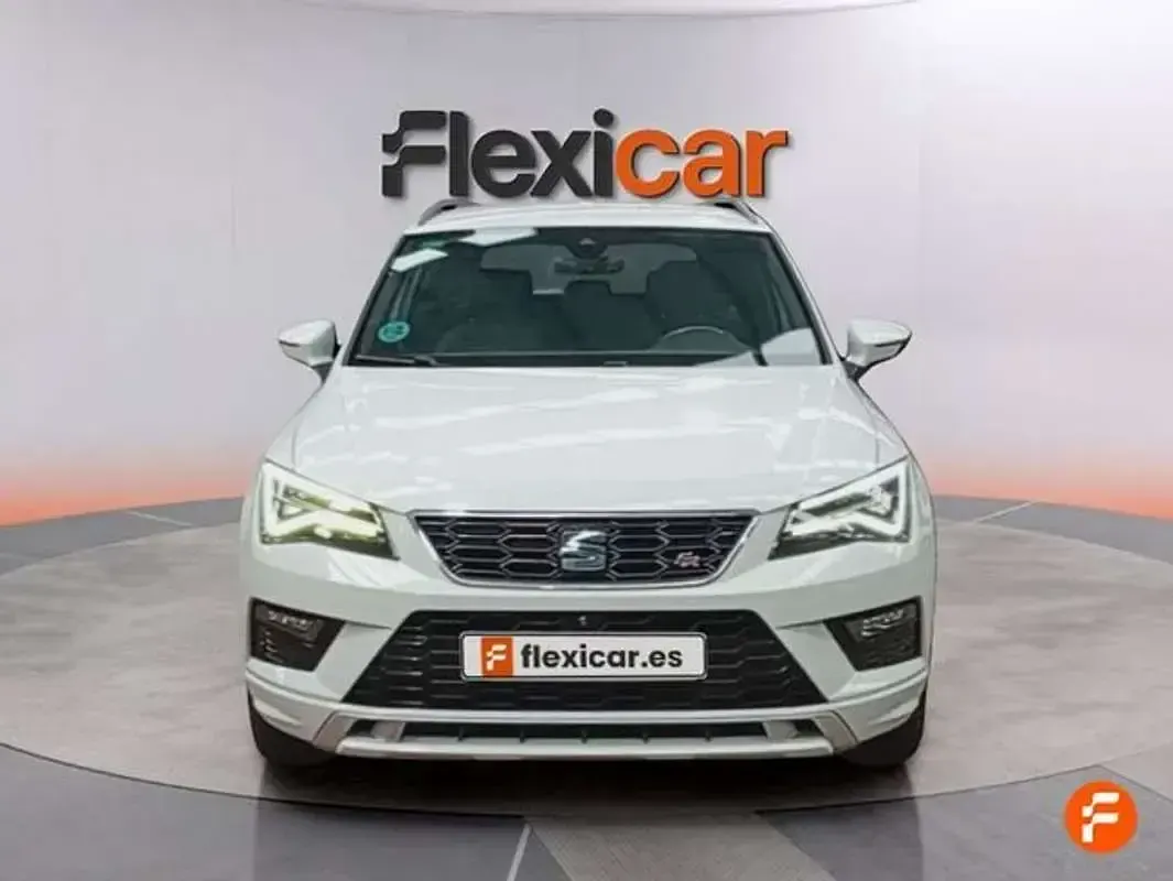 Usado Seat Ateca 4Drive 190 CV (139 kW) 2018 Blanco SUV
