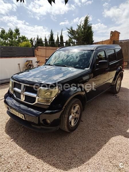 Usado Dodge Nitro SXT 177 CV (130 kW) 2007 Negro SUV