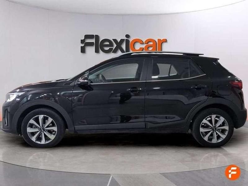 Usado Kia Stonic 120 CV (88 kW) 2021 Negro SUV
