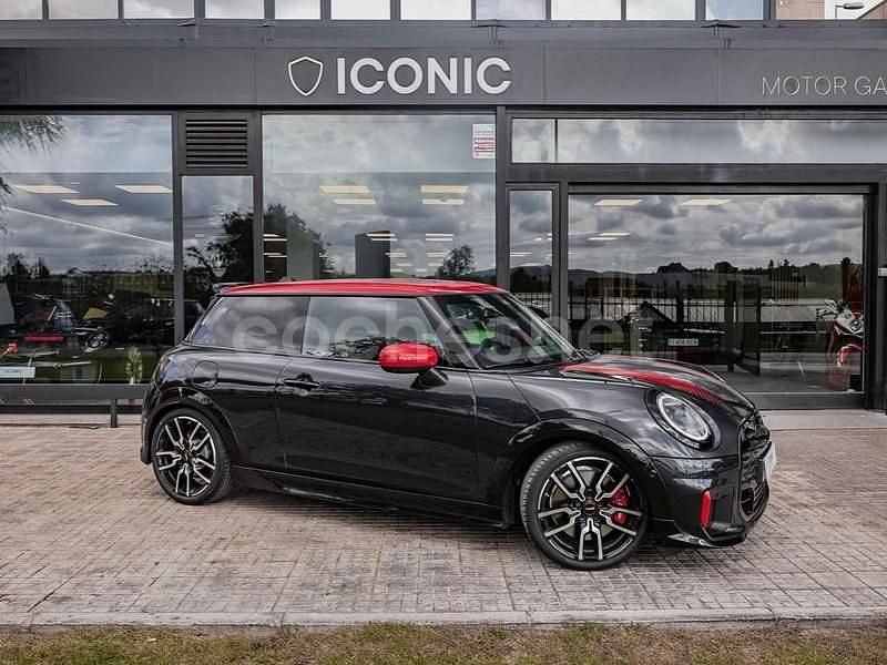 Negro Nuevo 2025 Mini John Cooper Works Utilitario | 44.900 € (Un poco caro) - Imagen 1/4