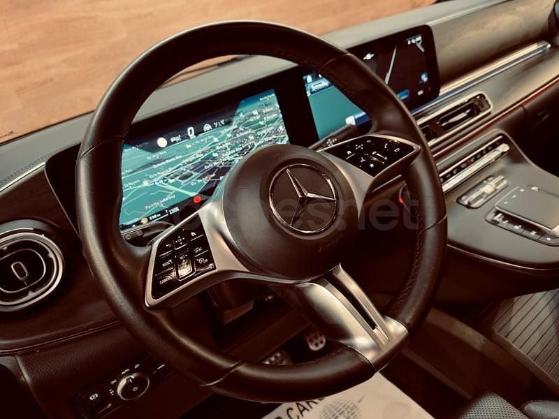 Usado Mercedes V300 Avantgarde 237 CV (174 kW) 2024 Negro Monovolumen